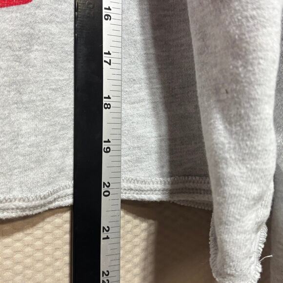 Kansas City Chiefs Women's Cropped Sweatshirt Heather Gray Size Large NFL - Picture 9 of 10